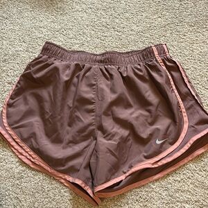 Nike lined shorts